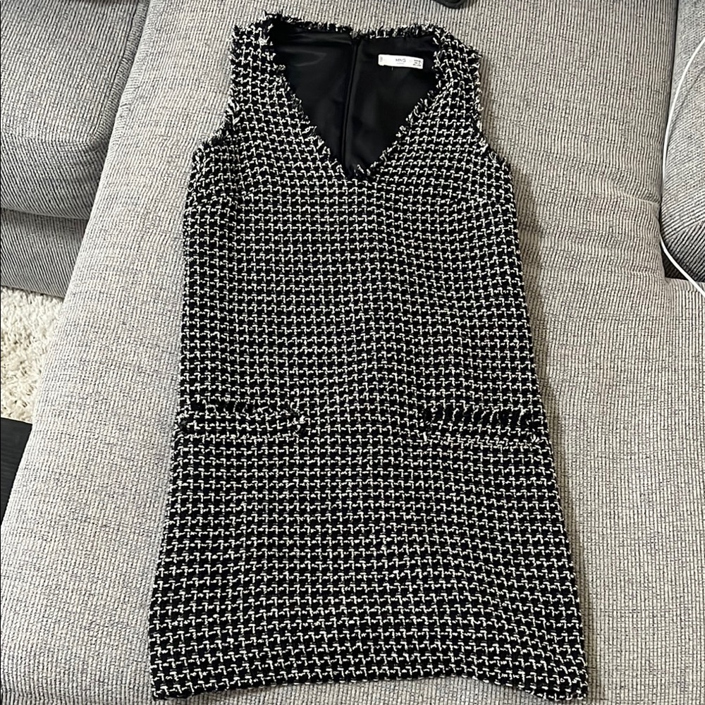 Mango Black and White Sheath V-Neck Mini Dress - Picture 2 of 7
